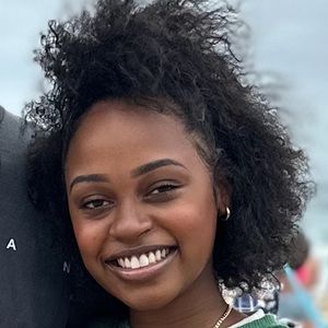 Meet your Posher, Imani